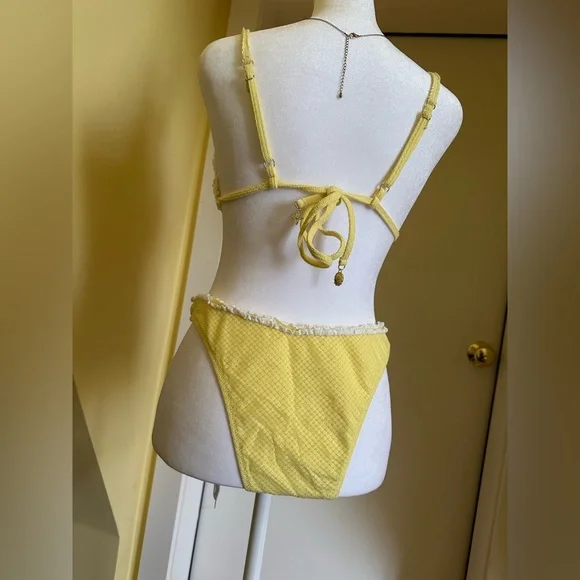 Bydee Buzios Bottom Mykonos Top in Limon - Picture 5 of 5